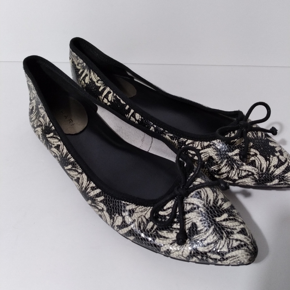 Tahari blossom flats/ slip ons